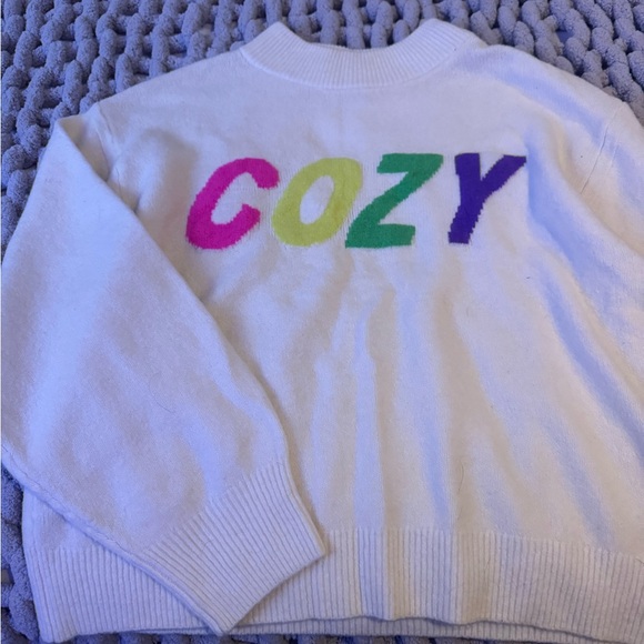 Cozy White Sweater - Picture 1 of 2